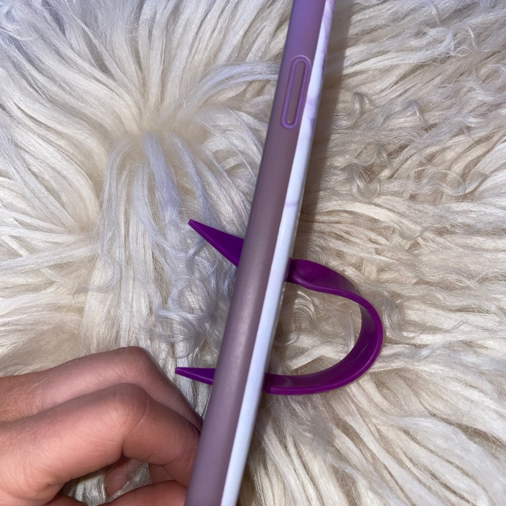 iPhone 11 Pro Max Loopy Case Purple Marble GUC